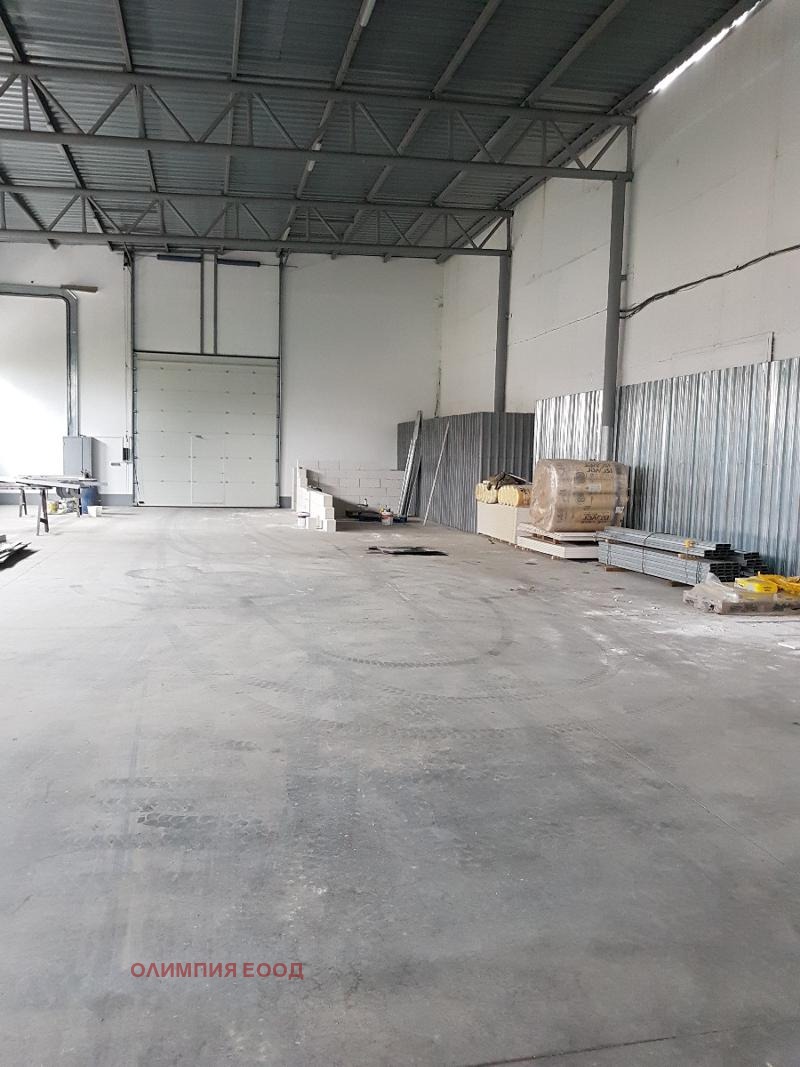 À venda  Construção industrial Ruse , Promichlena zona - Iztok , 1500 m² | 24225983 - imagem [3]