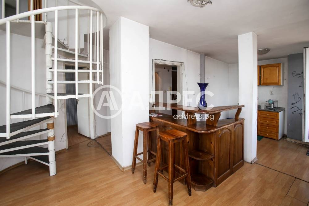 Продава 3-СТАЕН, гр. София, Център, снимка 9 - Апартаменти - 54924585
