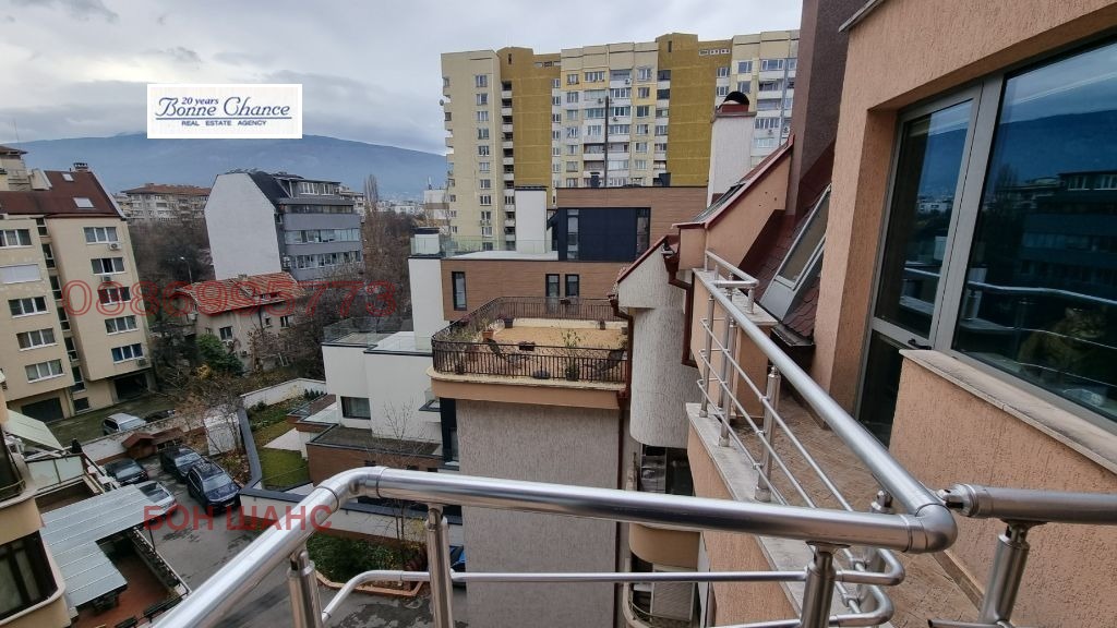 Продава АТЕЛИЕ, ТАВАН, гр. София, Медицинска академия, снимка 2 - Апартаменти - 53670834