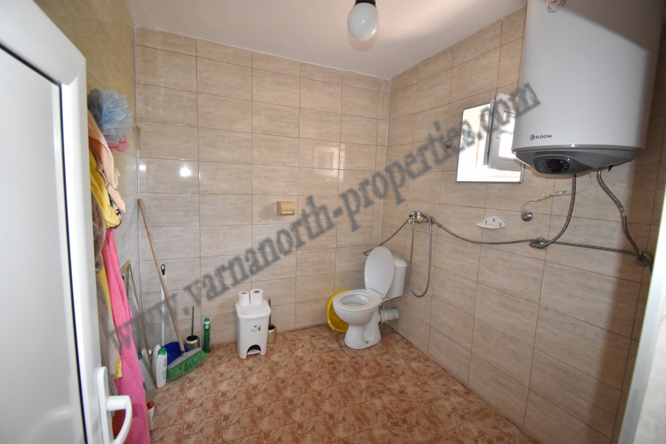 Продава КЪЩА, с. Дропла, област Добрич, снимка 13 - Къщи - 53910431