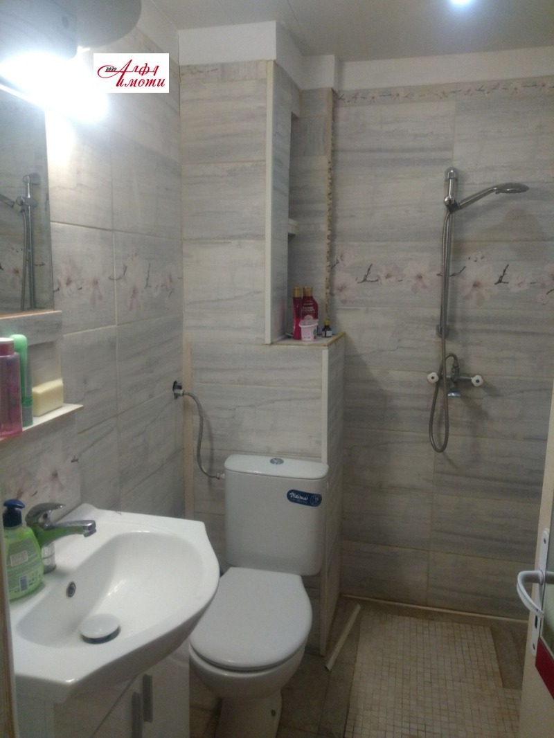 En venta  1 dormitorio Shumen , Tsentar , 55 metros cuadrados | 62961975