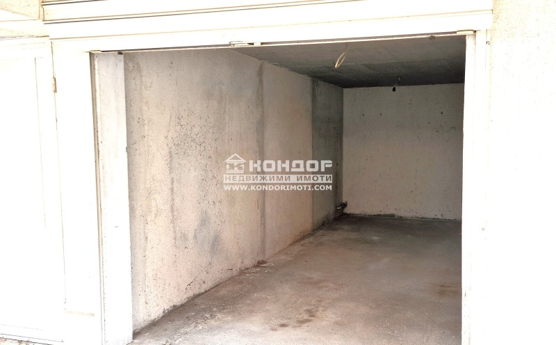 На продаж  2 спальні Пловдив , Център , 130 кв.м | 83080632 - зображення [16]