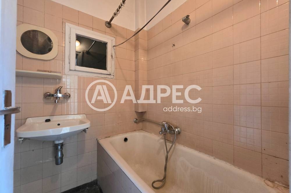 Продава 3-СТАЕН, гр. София, Докторски паметник, снимка 15 - Апартаменти - 55478838