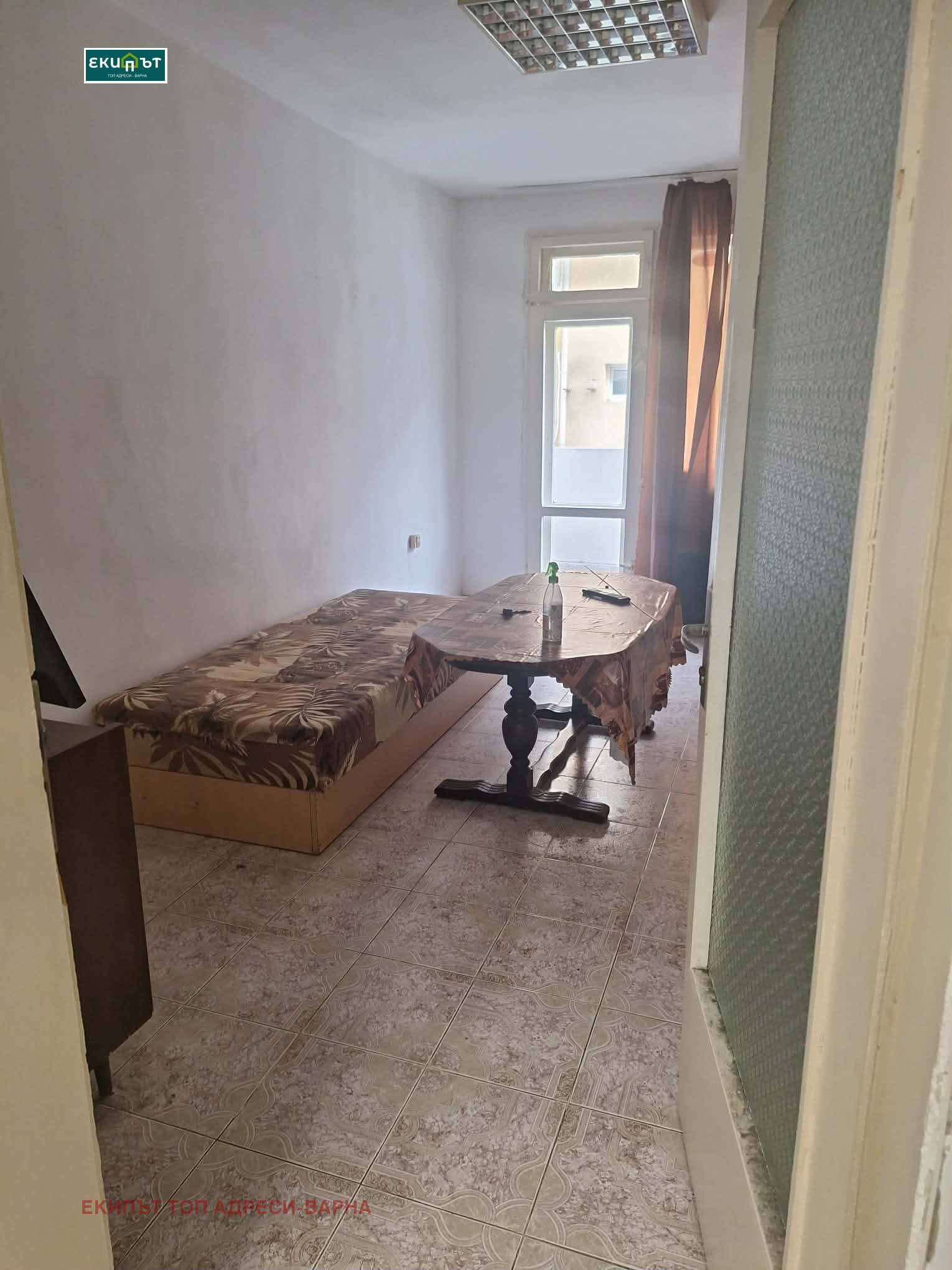 Продава 4-СТАЕН, гр. Варна, Лятно кино Тракия, снимка 4 - Апартаменти - 53706010