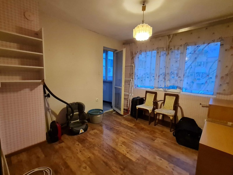 Продава 2-СТАЕН в град Плевен, Идеален център - 57 кв.м / 109 000 € » 213 185.47 лв., ШАНС