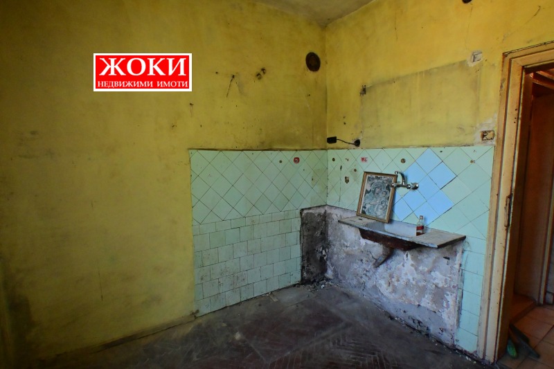 Na sprzedaż  1 sypialnia Pernik , Iztok , 57 mkw | 16383184 - obraz [6]