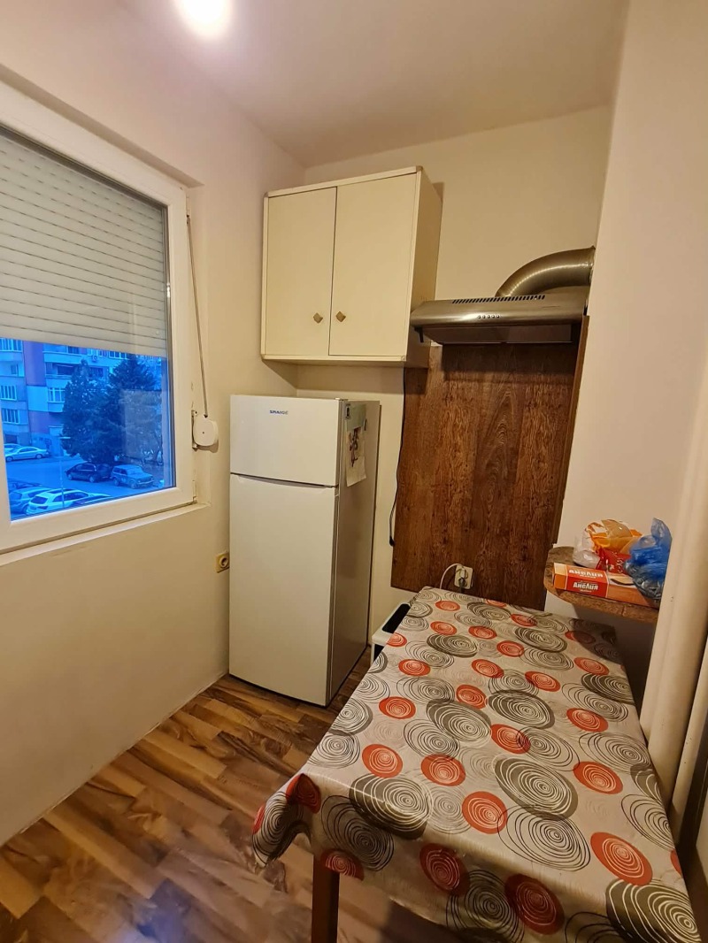 Продава 2-СТАЕН, гр. Плевен, Идеален център, снимка 2 - Апартаменти - 53466896