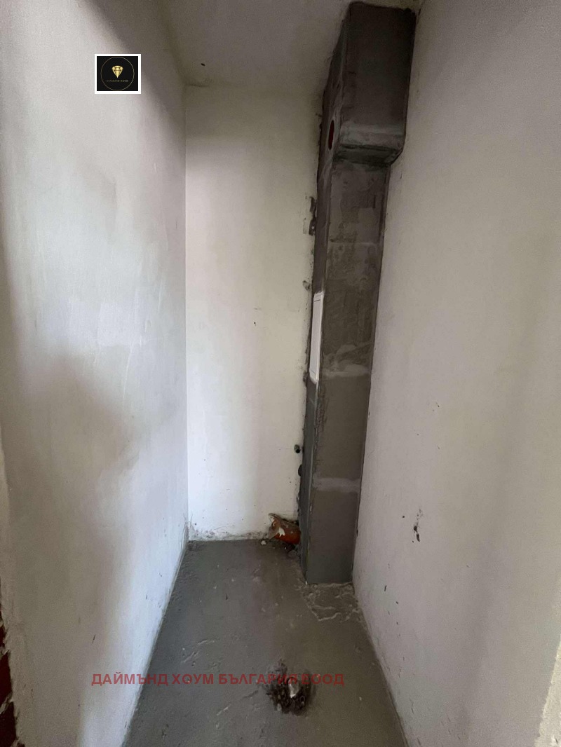 Myytävänä  2 makuuhuonetta Plovdiv , Ostromila , 145 neliömetriä | 92917114 - kuva [6]