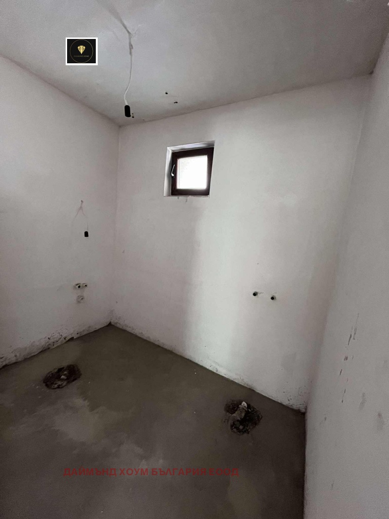 Myytävänä  2 makuuhuonetta Plovdiv , Ostromila , 145 neliömetriä | 92917114 - kuva [5]