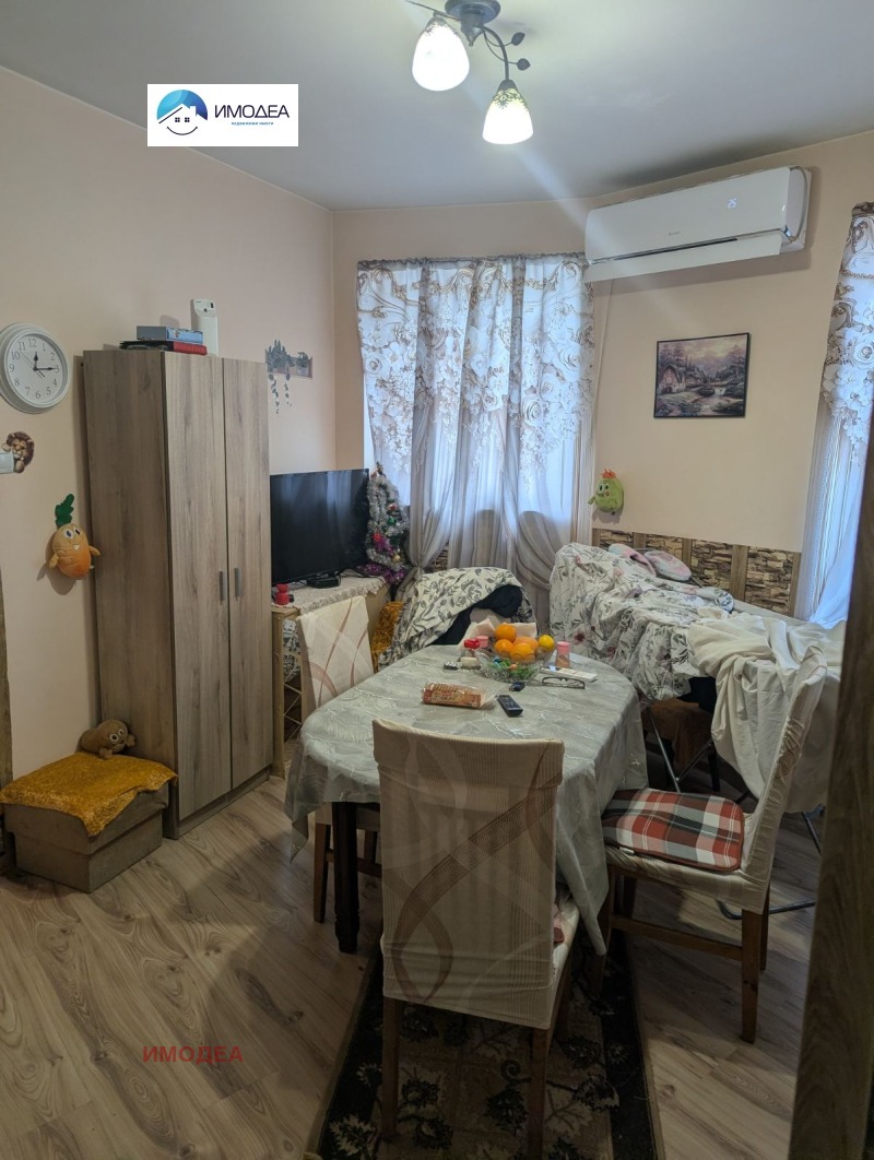 Продава КЪЩА, с. Леденик, област Велико Търново, снимка 2 - Къщи - 53037368