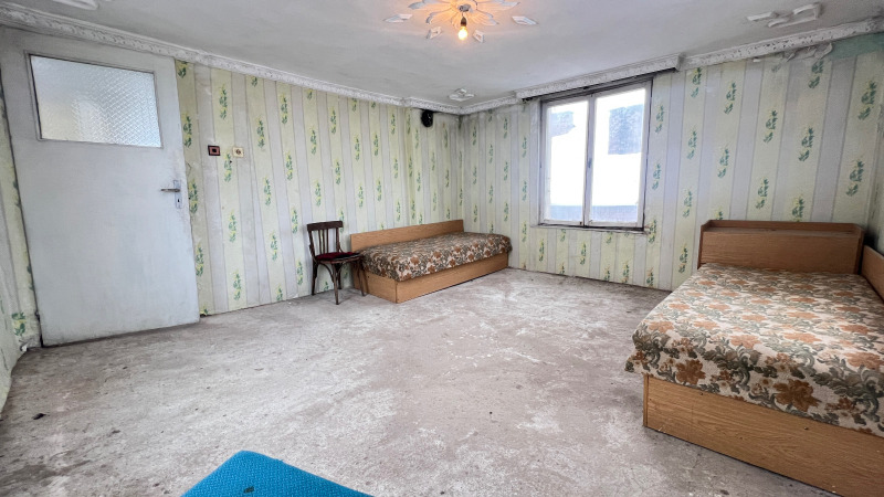 Продава КЪЩА, гр. Лом, област Монтана, снимка 10 - Къщи - 53142441