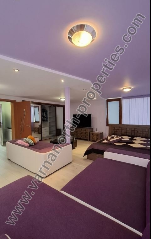 Продава КЪЩА, гр. Балчик, област Добрич, снимка 5 - Къщи - 55703964