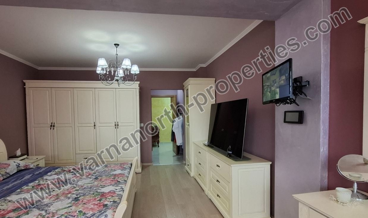 Продава КЪЩА, гр. Балчик, област Добрич, снимка 7 - Къщи - 55703964