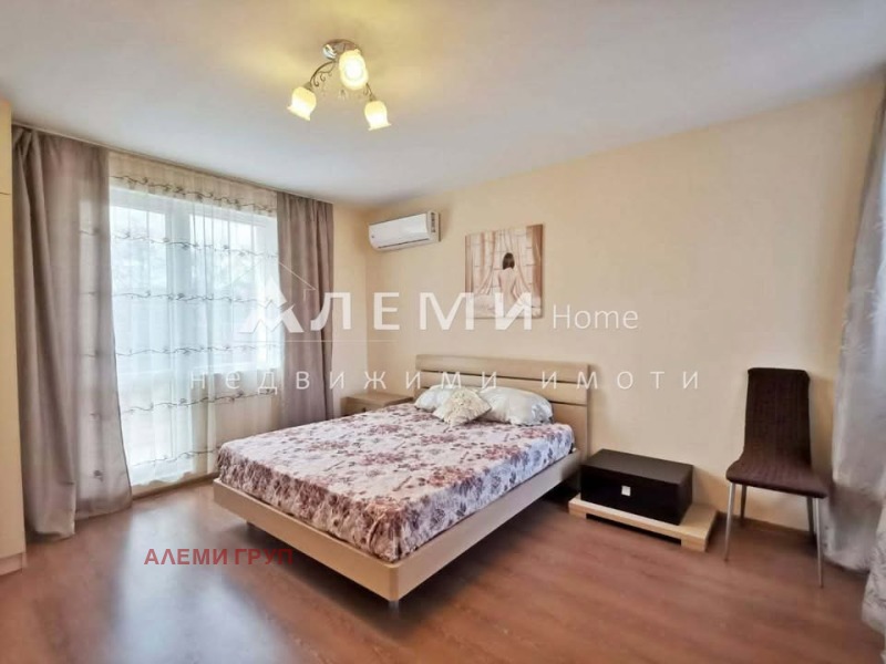 Продава 3-СТАЕН, гр. Варна, Бриз