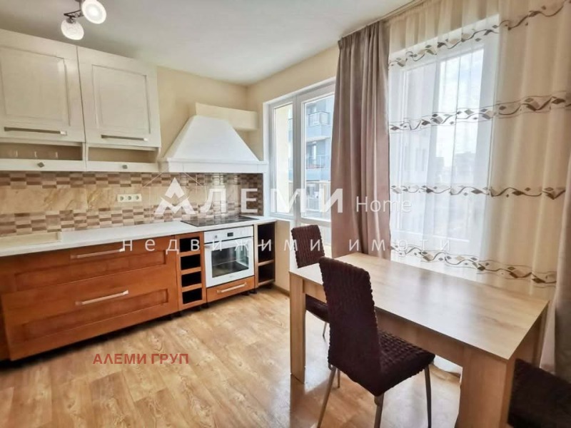 Продава 3-СТАЕН, гр. Варна, Бриз, снимка 2 - Апартаменти - 53440711