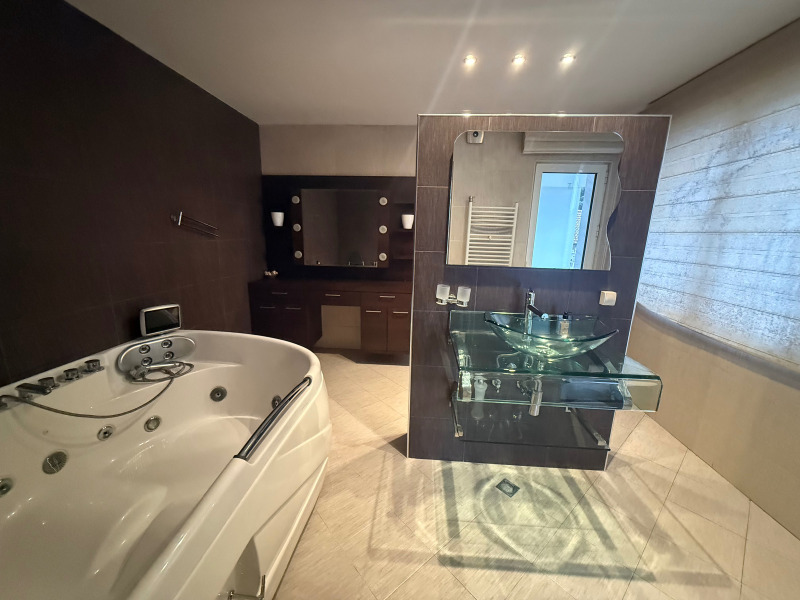 Продава КЪЩА, гр. София, в.з.Килиите, снимка 7 - Къщи - 52703205