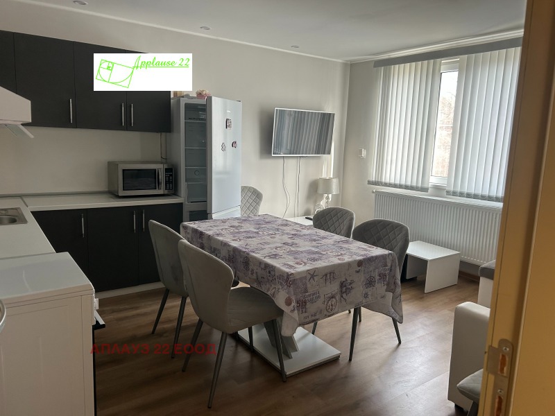 Продава КЪЩА, гр. Самоков, област София област