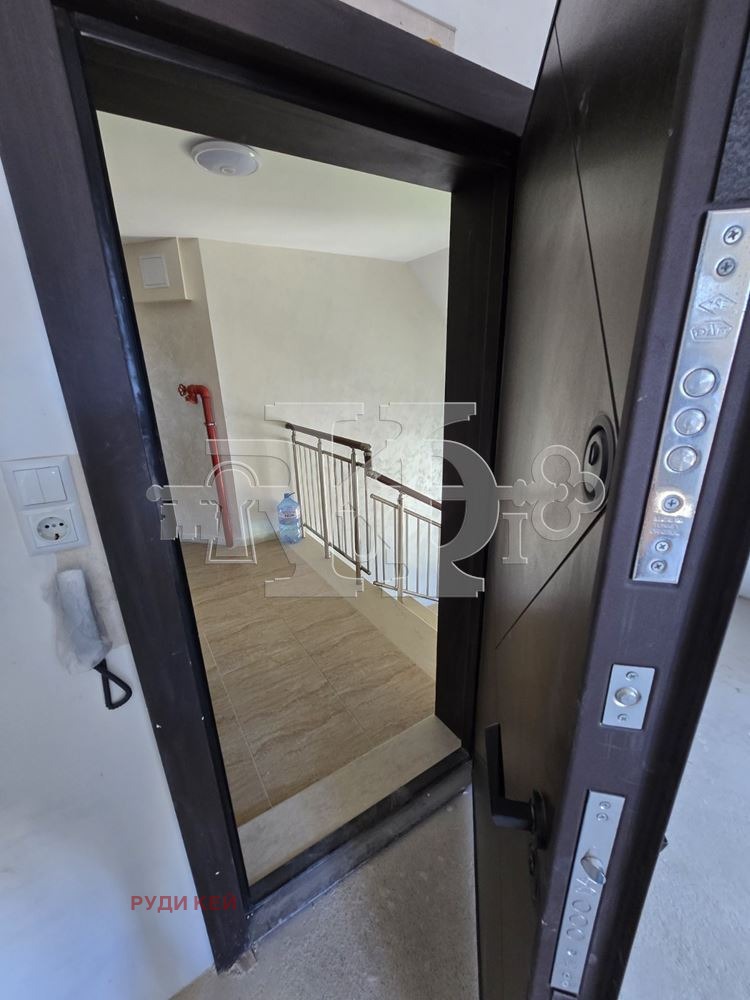 Zu verkaufen  Studio Warna , Kolhozen pazar , 35 qm | 92777481 - Bild [5]