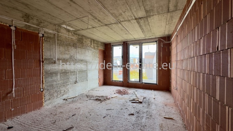 Продава 2-СТАЕН, гр. Благоевград, Широк център