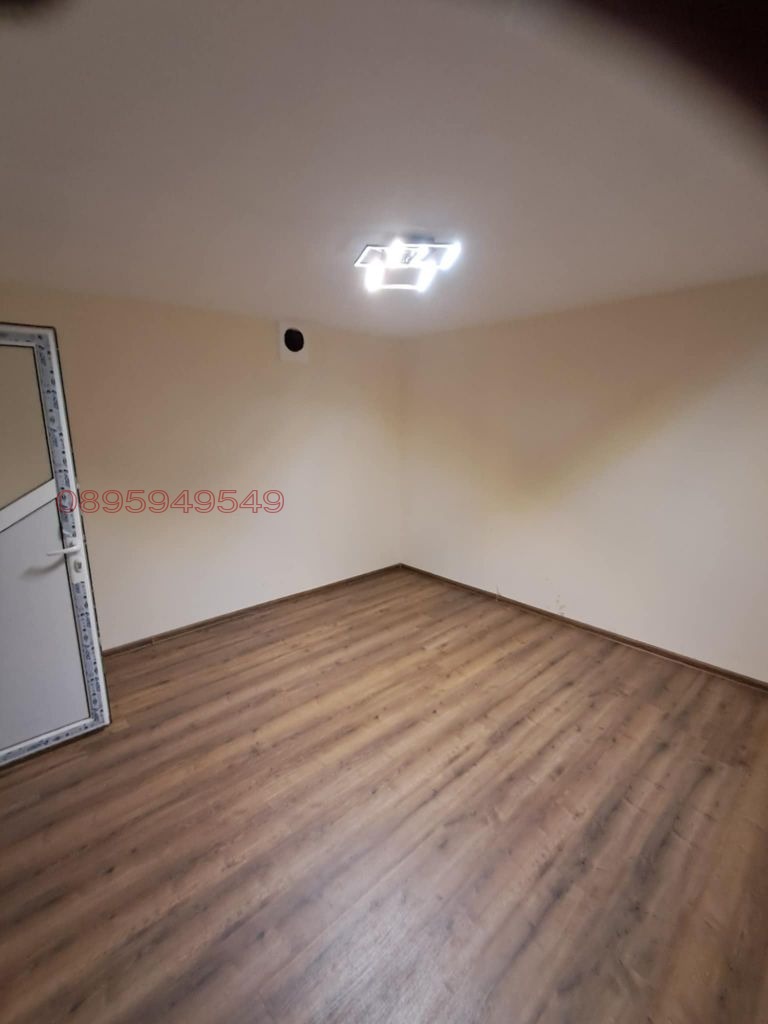 Till salu  Hus region Vratsa , Butan , 100 kvm | 90503413 - bild [2]