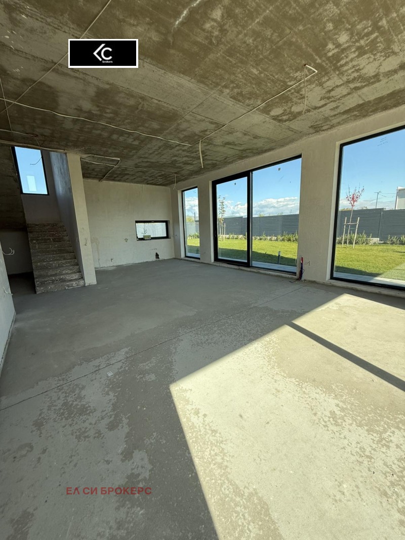 Продаја  Кућа Софија , Горни Богров , 310 м2 | 44486181 - слика [9]