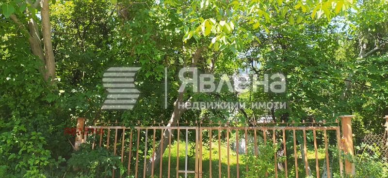 Продава КЪЩА, гр. София, Горна баня, снимка 13 - Къщи - 53013046