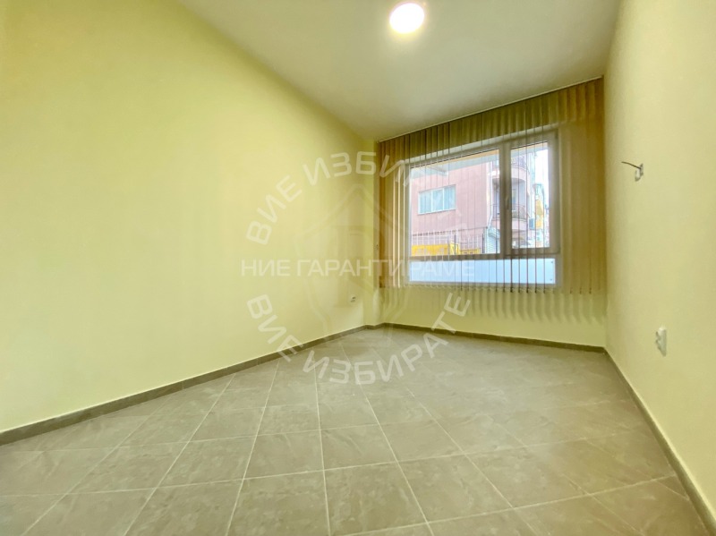 In vendita  Negozio Varna , Kolhozen pazar , 39 mq | 81686275 - Immagine [3]