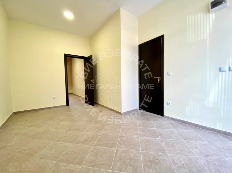 In vendita  Negozio Varna , Kolhozen pazar , 39 mq | 81686275 - Immagine [2]