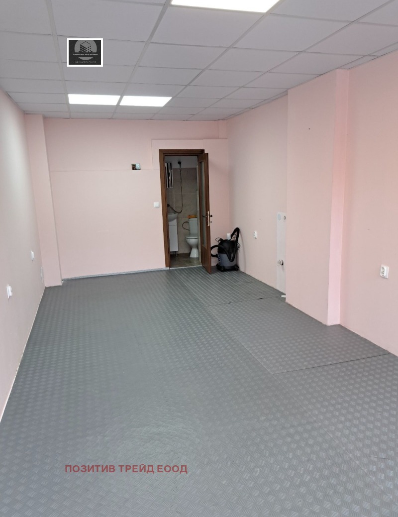 Продава МАГАЗИН, гр. Дупница, област Кюстендил, снимка 2 - Магазини - 53433055