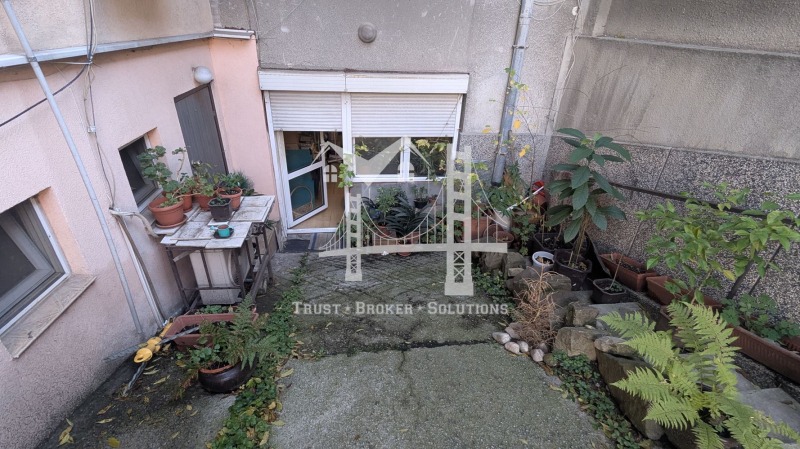 Продава ГАРАЖ, ПАРКОМЯСТО, гр. София, Редута, снимка 10 - Гаражи и паркоместа - 52405309