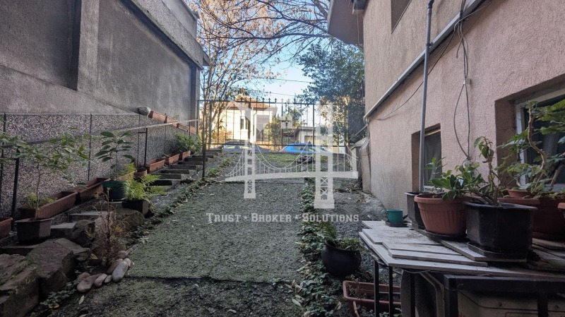 Продава ГАРАЖ, ПАРКОМЯСТО, гр. София, Редута, снимка 9 - Гаражи и паркоместа - 52405309