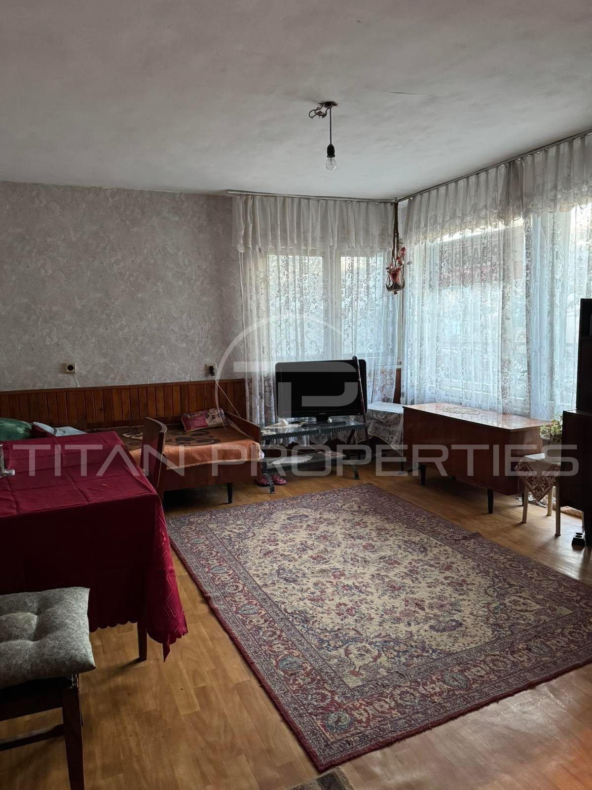 Продава ЕТАЖ ОТ КЪЩА, гр. София, Модерно предградие