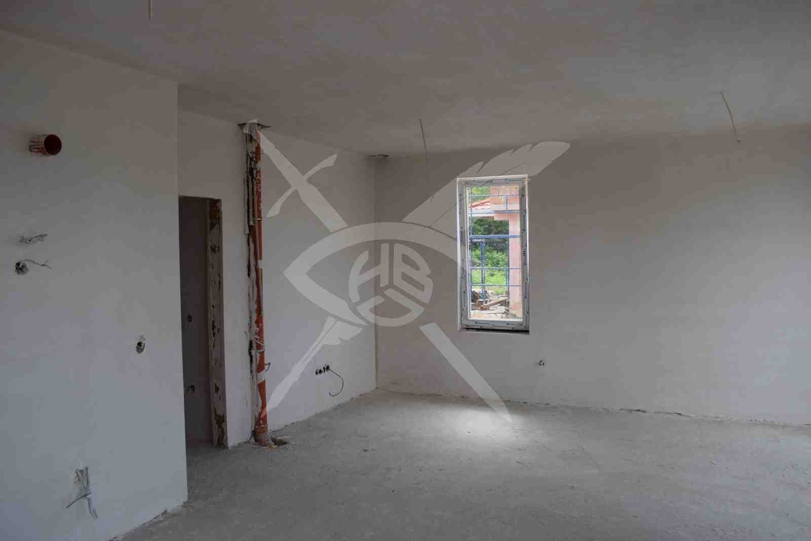 Продава КЪЩА, с. Веселие, област Бургас