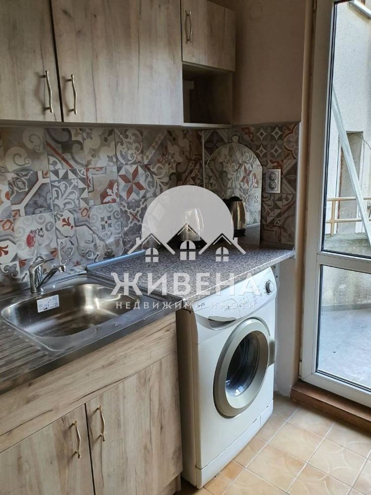 Продава 3-СТАЕН, гр. Варна, Лятно кино Тракия, снимка 3 - Aпартаменти - 49221888