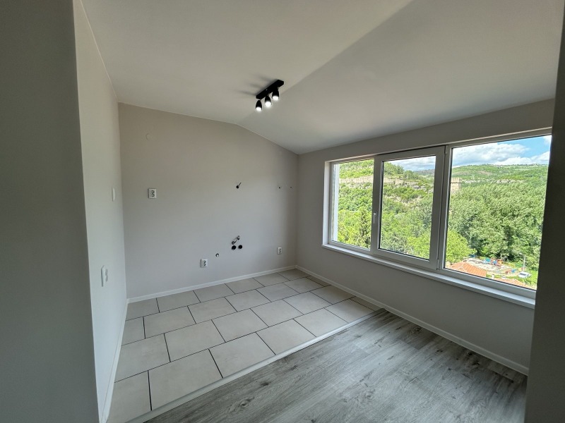 Te koop  2 slaapkamers Veliko Tarnovo , Sveta gora , 94 m² | 83712149 - afbeelding [6]