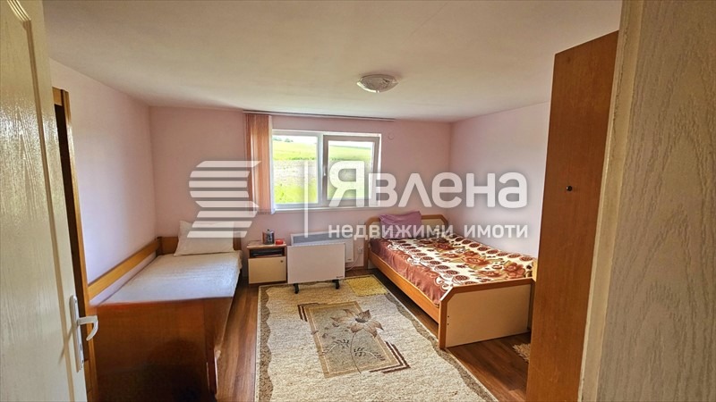 Продава КЪЩА, с. Алдомировци, област София област, снимка 6 - Къщи - 47611245