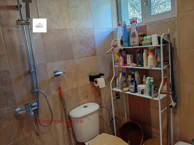 Продава КЪЩА, с. Кошарево, област Перник, снимка 12 - Къщи - 52165868