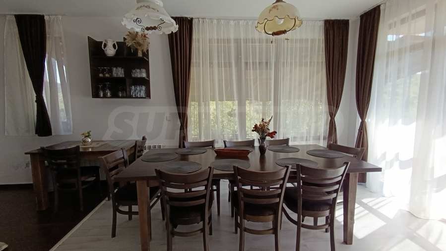 Продава КЪЩА, гр. Елена, област Велико Търново, снимка 17 - Къщи - 56161075
