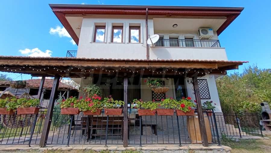 Продава КЪЩА, гр. Елена, област Велико Търново, снимка 14 - Къщи - 56161075