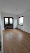 Продава КЪЩА, област Добрич, гр. Балчик • 265000 € / 518294.95 лв. • 80213103 15