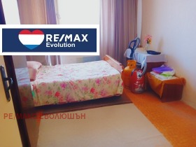 Продажба на тристайни апартаменти в град Разград - изображение 5 