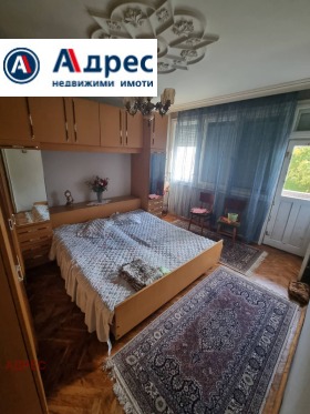 3+ Schlafzimmer Pliska, Widin 3