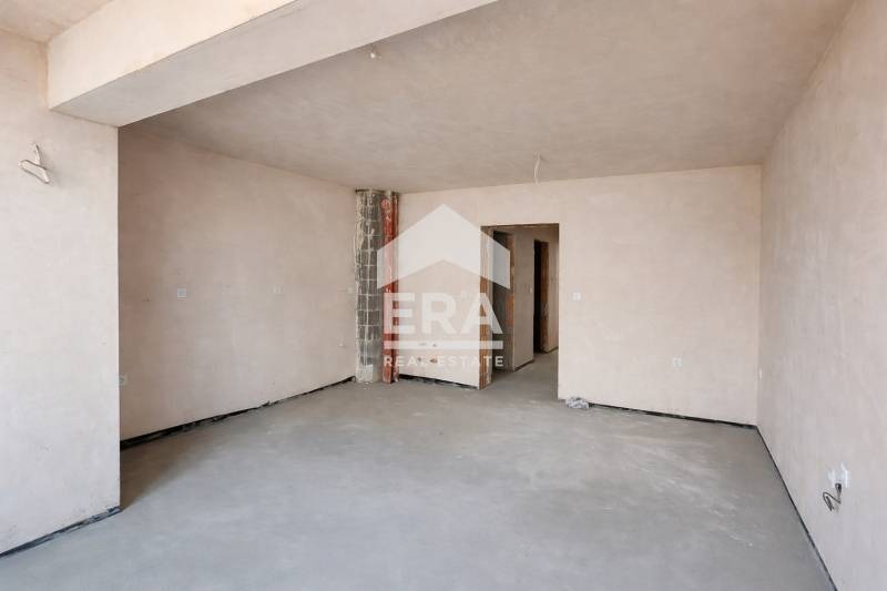 Продава 2-СТАЕН, гр. Търговище, Вароша, снимка 2 - Апартаменти - 54329788