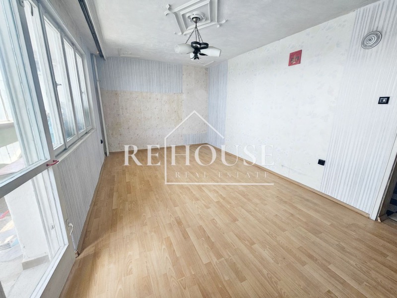 Na prodej  2 ložnice Varna , Levski 1 , 95 m2 | 83022925