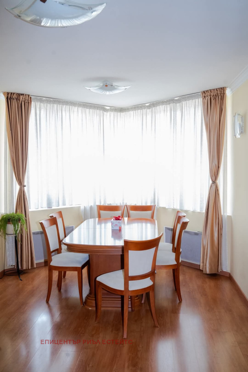 Na prodej  3 ložnice Sofia , Ljulin 6 , 140 m2 | 76205515 - obraz [2]