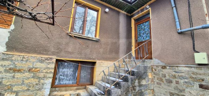 Продава КЪЩА, гр. Севлиево, област Габрово, снимка 13 - Къщи - 53099489