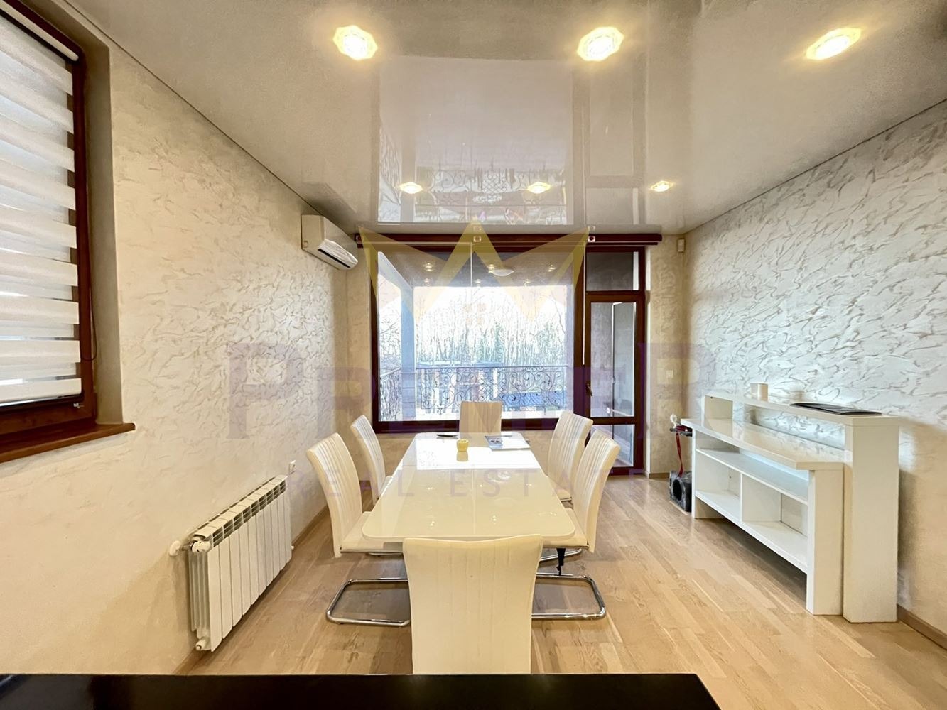 Продава 4-СТАЕН, гр. Варна, м-т Ален мак, снимка 2 - Апартаменти - 53365578