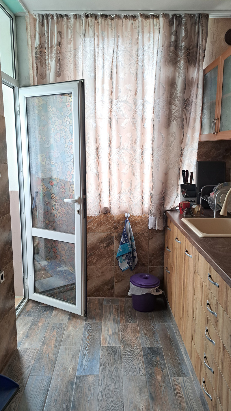 Na sprzedaż  Studio Stara Zagora , Zora , 42 mkw | 80983528 - obraz [5]