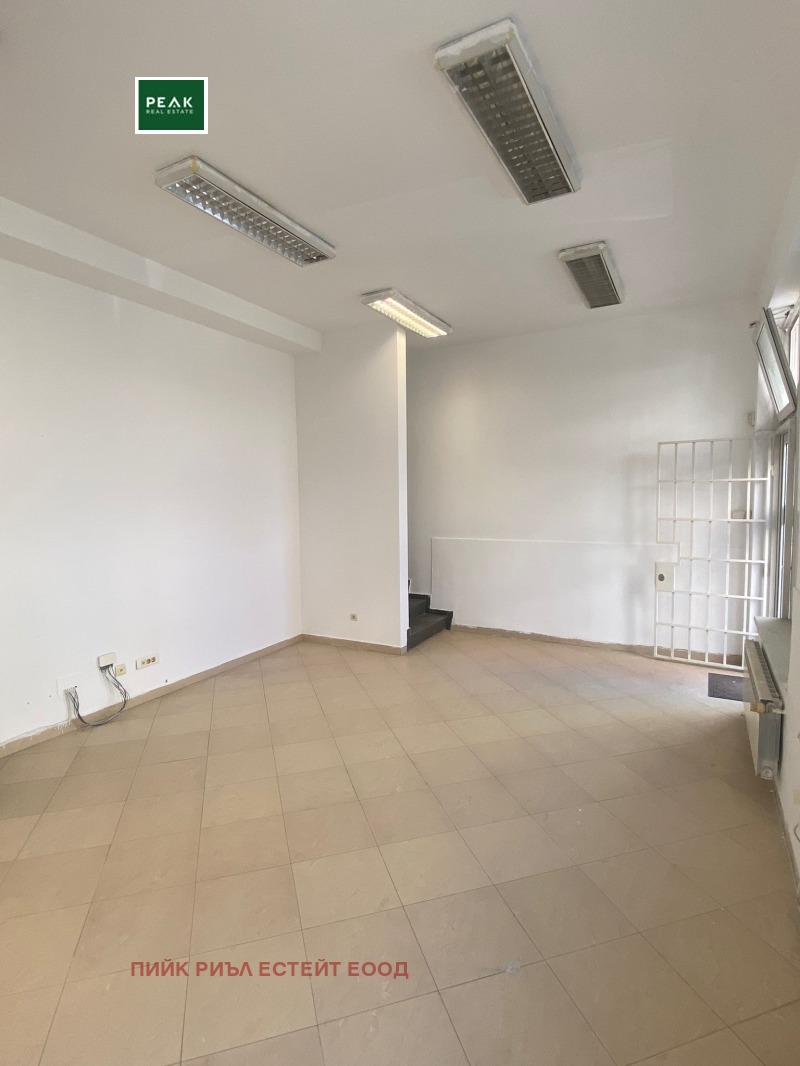 Te koop  Winkel Sofia , Mladost 1 , 152 m² | 14321003 - afbeelding [2]