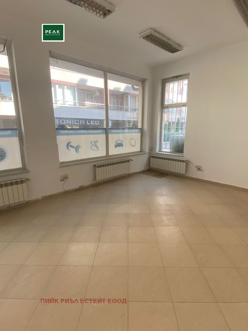 Na prodej  Prodejna Sofia , Mladost 1 , 152 m2 | 14321003